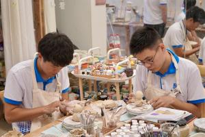 守住廉洁底线,跑好人生马拉松